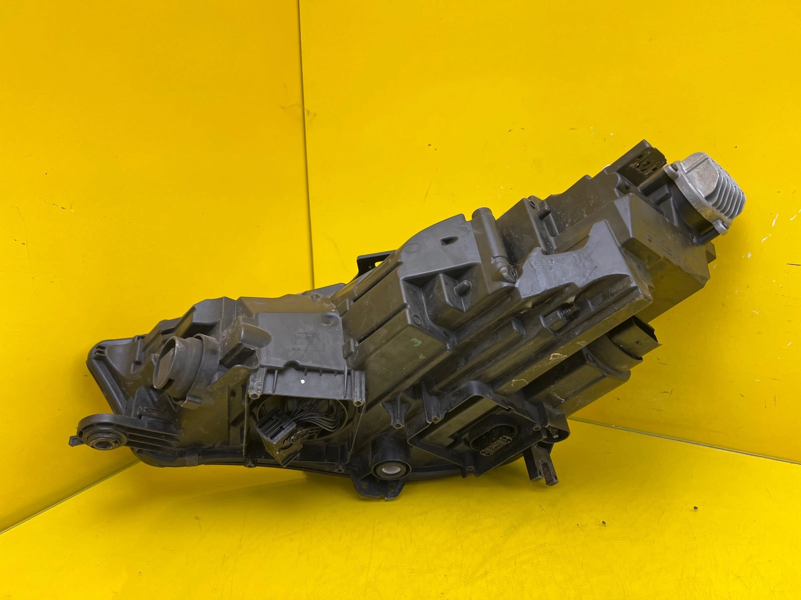 Reflektor Lampa Przód Prawa Audi A4 B9 8W 8W0941036 Matrix Autolamps 4 Reflektor Lampa Przód Prawa Audi A4 B9 8W 8W0941036 Matrix