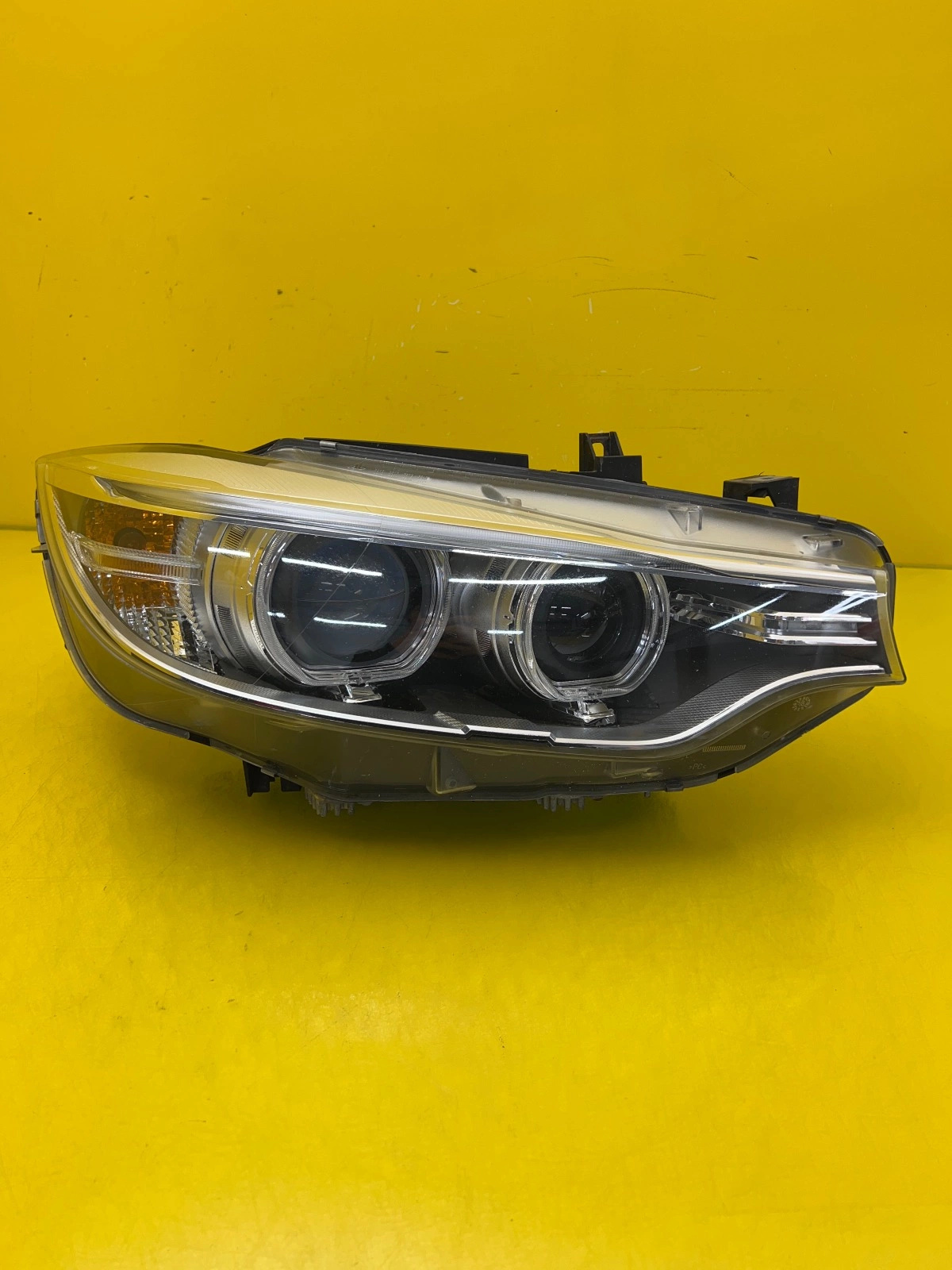 Reflektor Lampa Prawa BMW 4 F32 F33 F36 Xenon USA 7410796-03 Autolamps Reflektor Lampa Prawa BMW 4 F32 F33 F36 Xenon USA 7410796-03