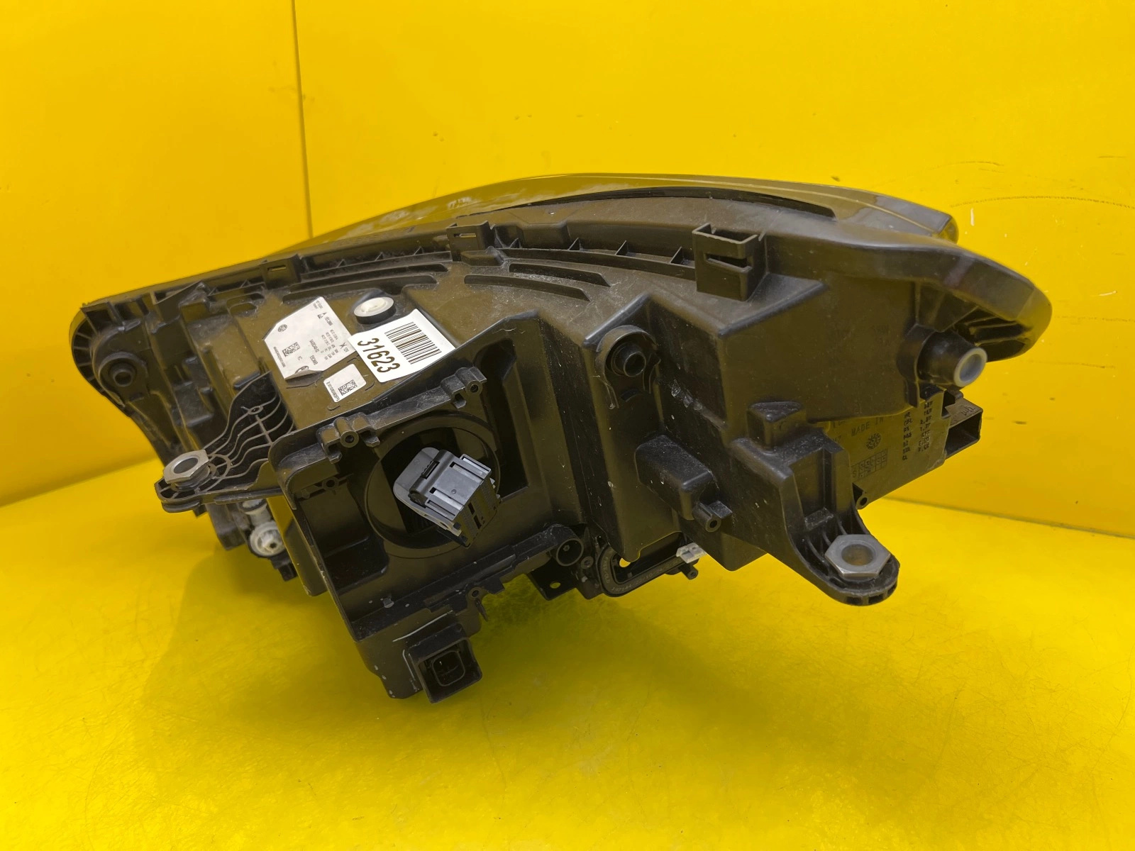 Reflektor Lampa Prawa BMW X1 U11 22- Full Led 5A5BD48-02 Autolamps 4 Reflektor Lampa Prawa BMW X1 U11 22- Full Led 5A5BD48-02