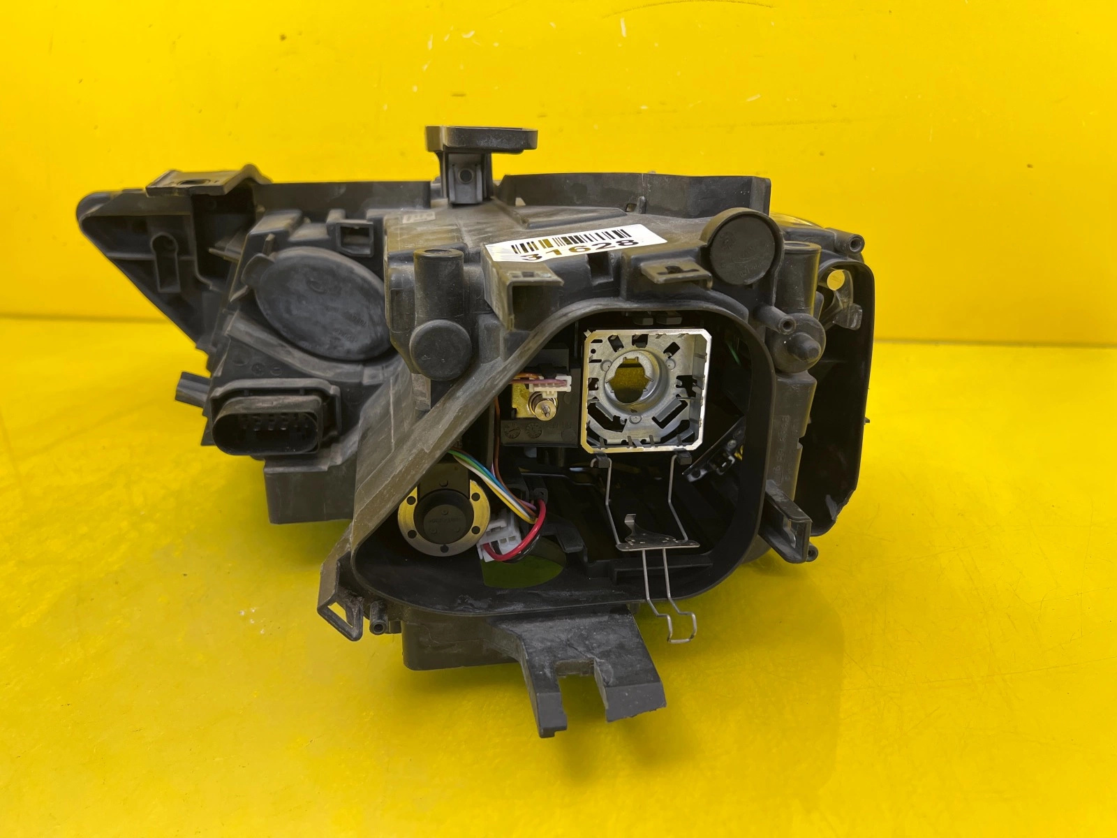 Reflektor Lampa Prawa Audi Q3 8U 11-14 Xenon Led 8U0941006 Autolamps 5 Reflektor Lampa Prawa Audi Q3 8U 11-14 Xenon Led 8U0941006