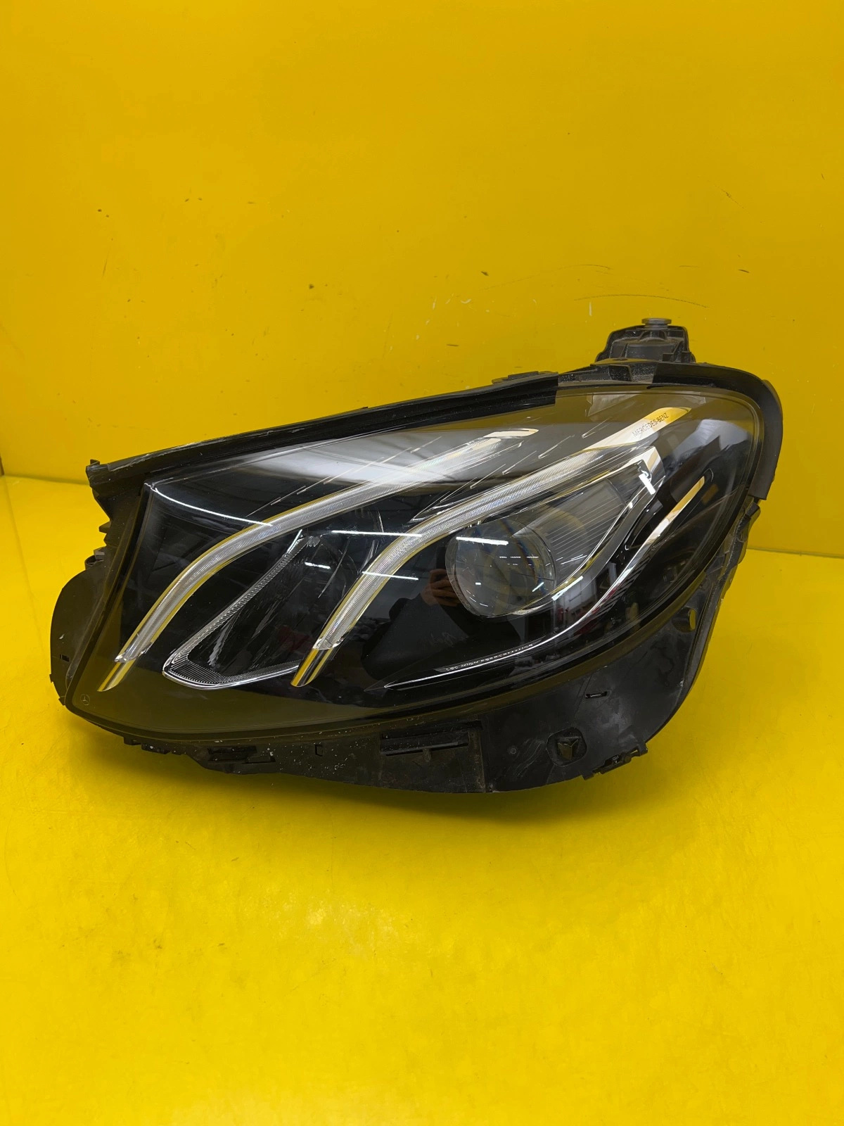 Reflektor Lampa Lewa Mercedes E-Klasa W213 Led High Performance A2139063904 Autolamps Reflektor Lampa Lewa Mercedes E-Klasa W213 Led High Performance A2139063904