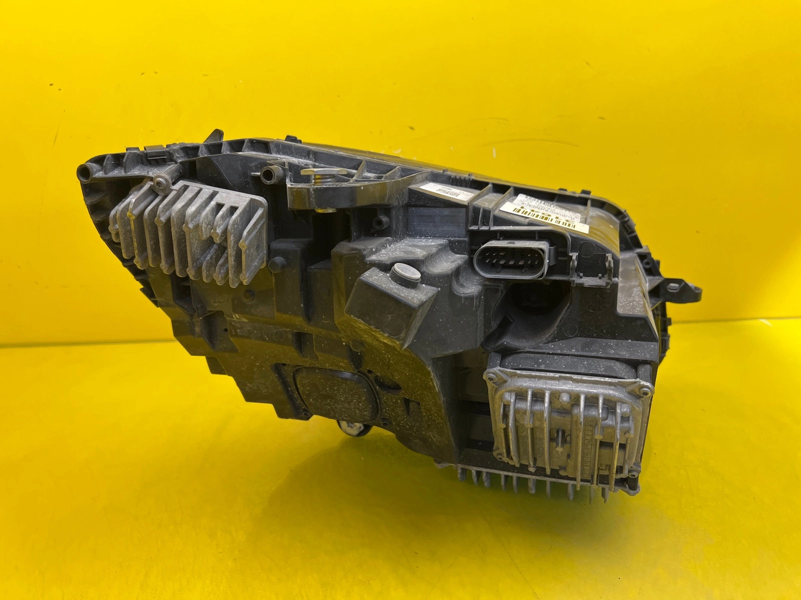 Reflektor Lampa Lewa Mercedes C-Klasa 205 W205 Full Led ILS A2059063104 Autolamps 3 Reflektor Lampa Lewa Mercedes C-Klasa 205 W205 Full Led ILS A2059063104