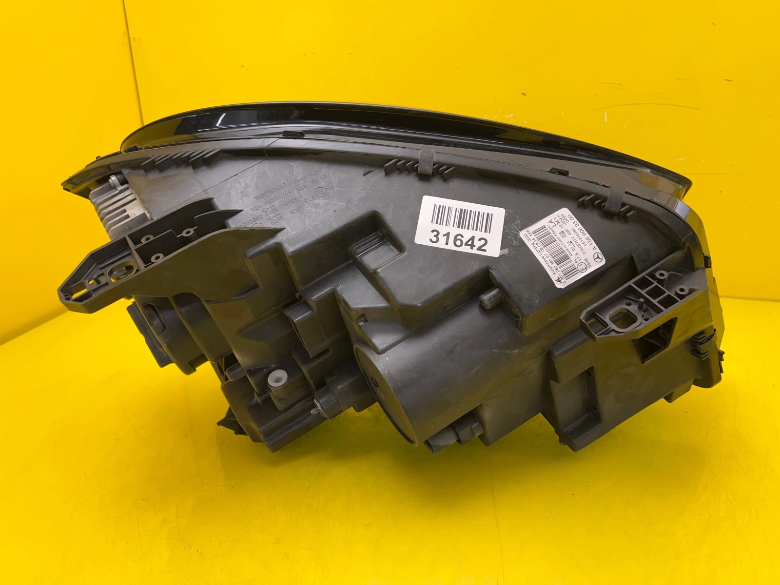 Reflektor Lampa Lewa Mercedes GLA W156 Bi-Xenon ILS A1569062300 Autolamps 3 Reflektor Lampa Lewa Mercedes GLA W156 Bi-Xenon ILS A1569062300