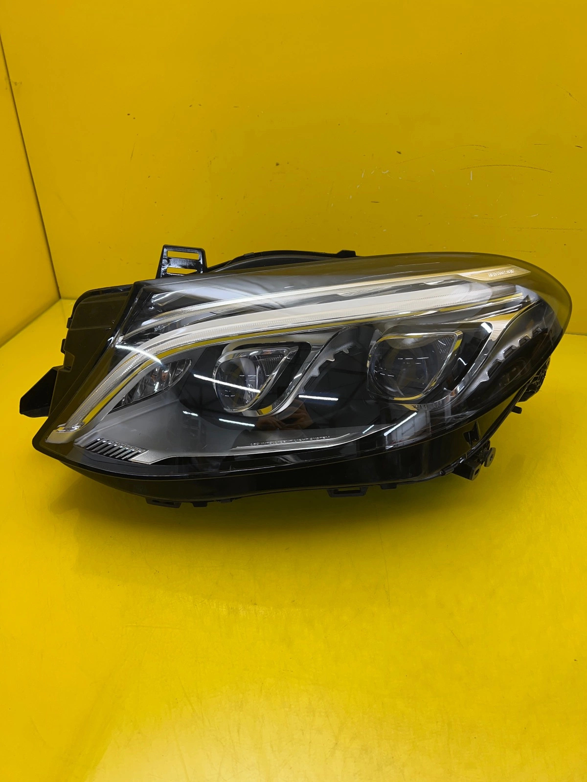 Reflektor Lampa Lewa Mercedes GLE 166 W166 292 Full Led ILS W166 C292 A1669063903 Autolamps Reflektor Lampa Lewa Mercedes GLE 166 W166 292 Full Led ILS W166 C292 A1669063903