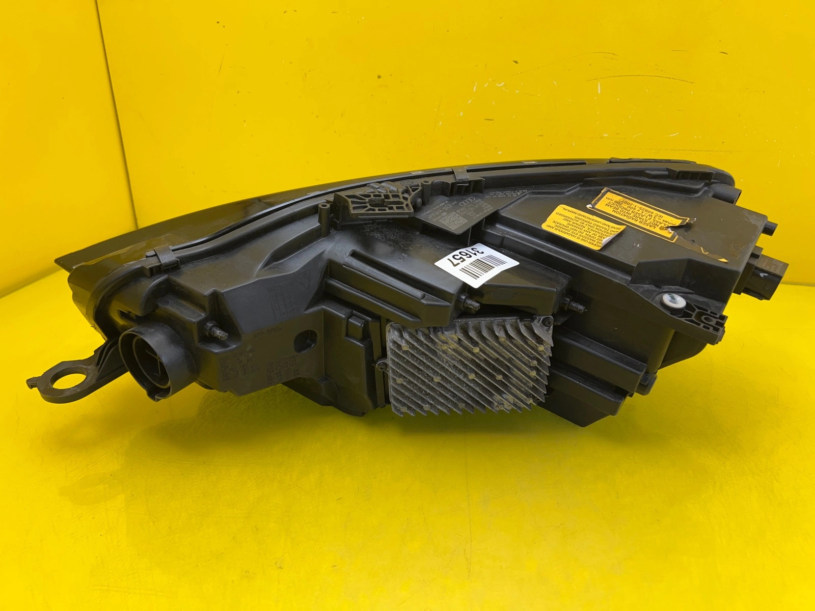 Reflektor Lampa Prawa Audi A5 8W6 Lift Laser 8W6941086B USA Autolamps 3 Reflektor Lampa Prawa Audi A5 8W6 Lift Laser 8W6941086B USA