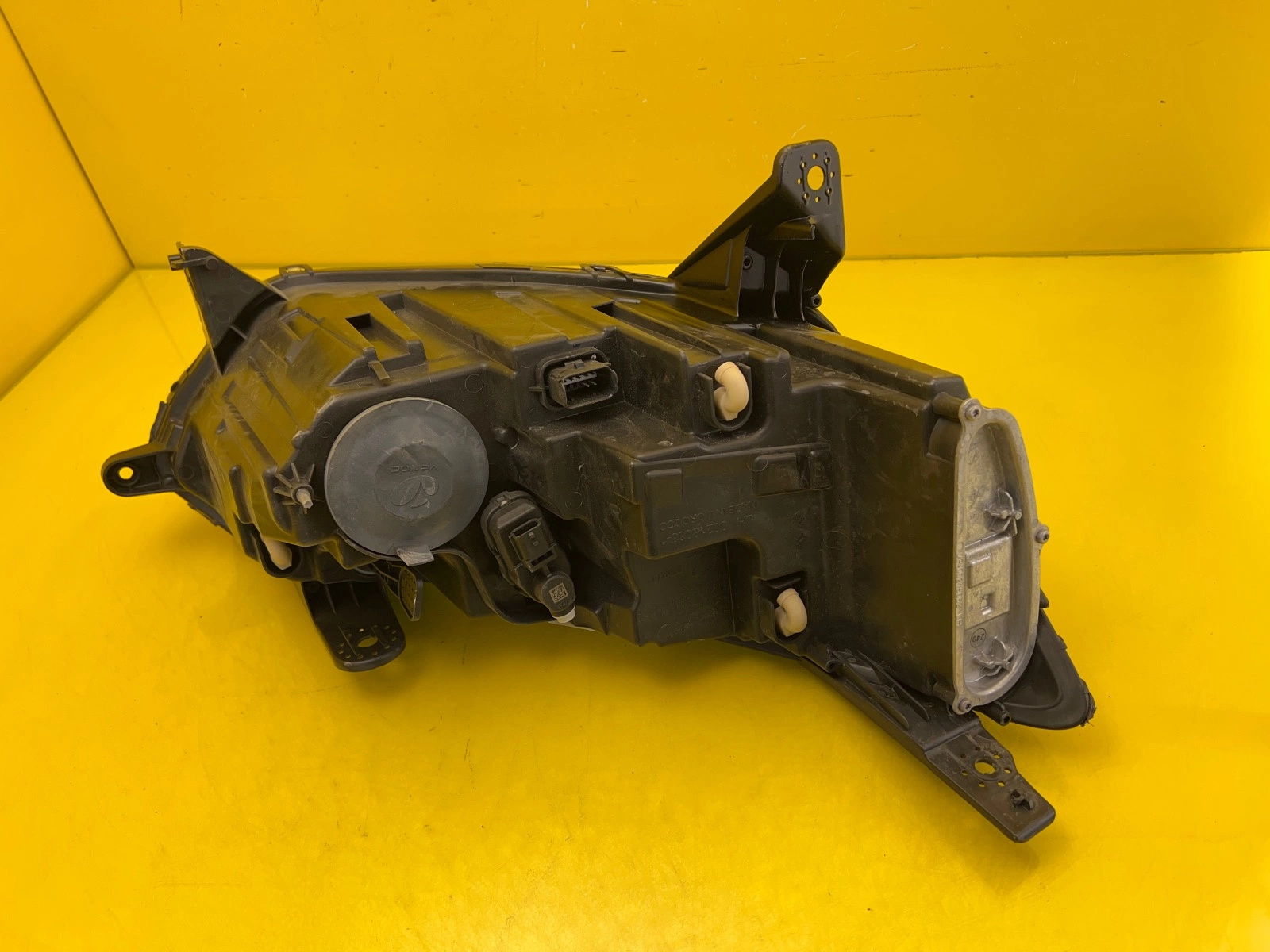 Reflektor Lampa Lewa Dacia Sandero III 3 Led 260602561R Autolamps 4 Reflektor Lampa Lewa Dacia Sandero III 3 Led 260602561R