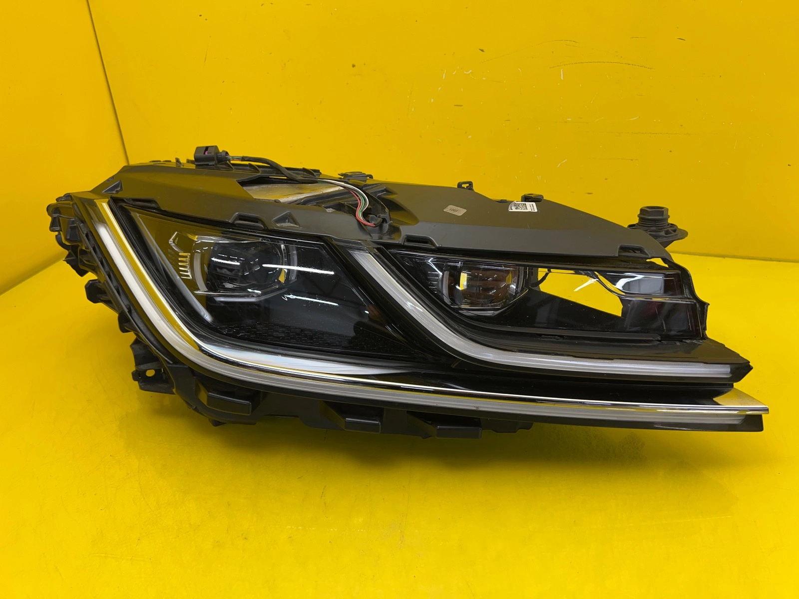 Reflektor Lampa Prawa VW Arteon Full Led 3G8941082 Autolamps Reflektor Lampa Prawa VW Arteon Full Led 3G8941082