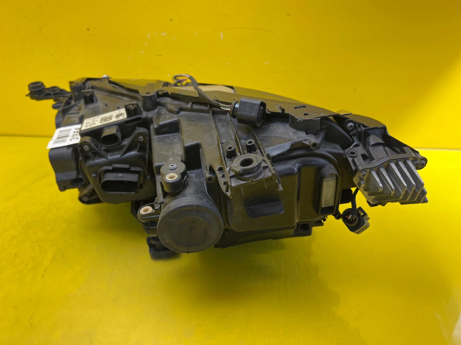 Reflektor Lampa Prawa VW Arteon Full Led 3G8941082 Autolamps 5 Reflektor Lampa Prawa VW Arteon Full Led 3G8941082