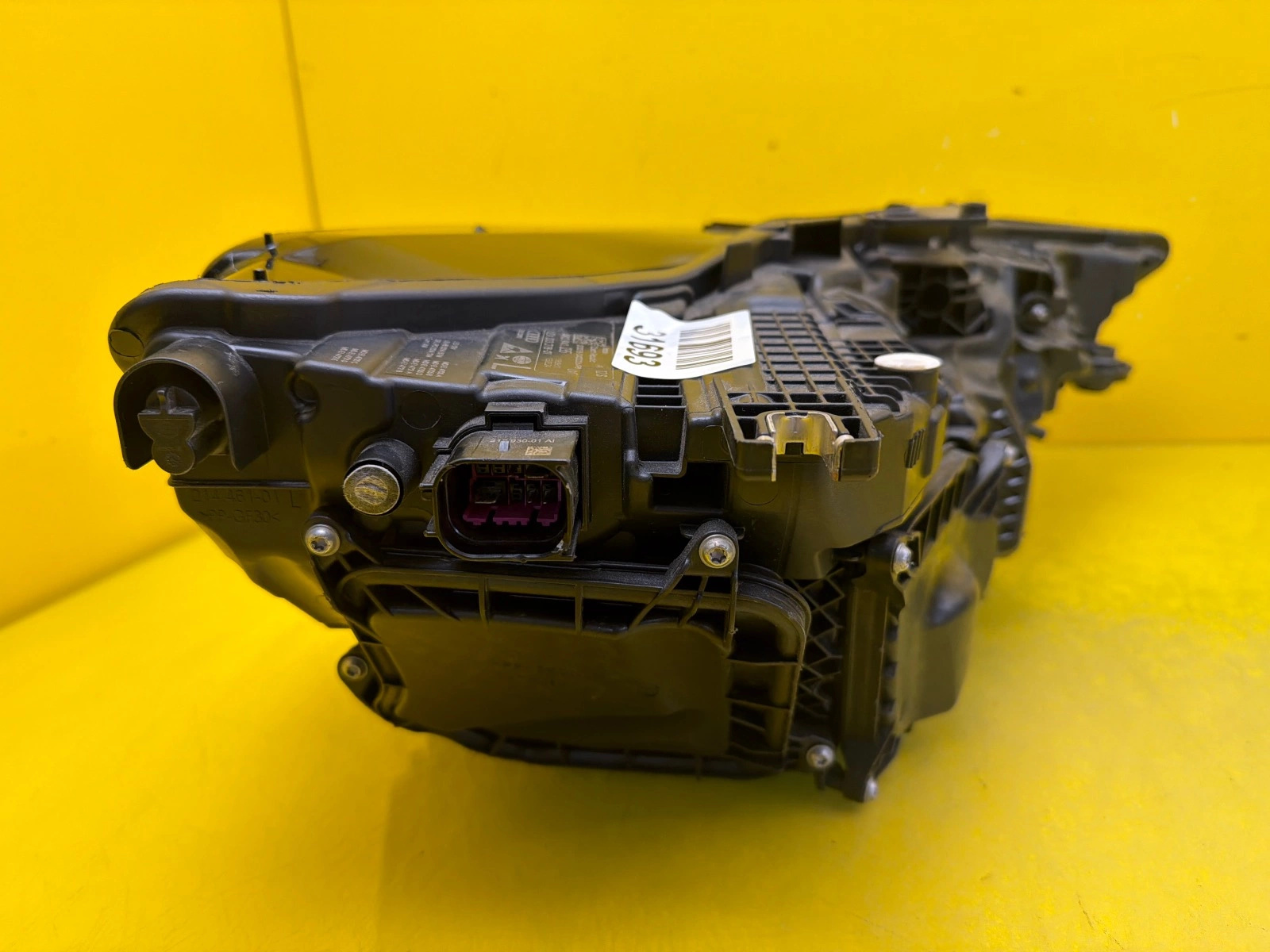 Reflektor Lampa Lewa Audi A6 C8 4K0 Full Led Matrix 4K0941035 RS CZARNA Autolamps 6 Reflektor Lampa Lewa Audi A6 C8 4K0 Full Led Matrix 4K0941035 RS CZARNA