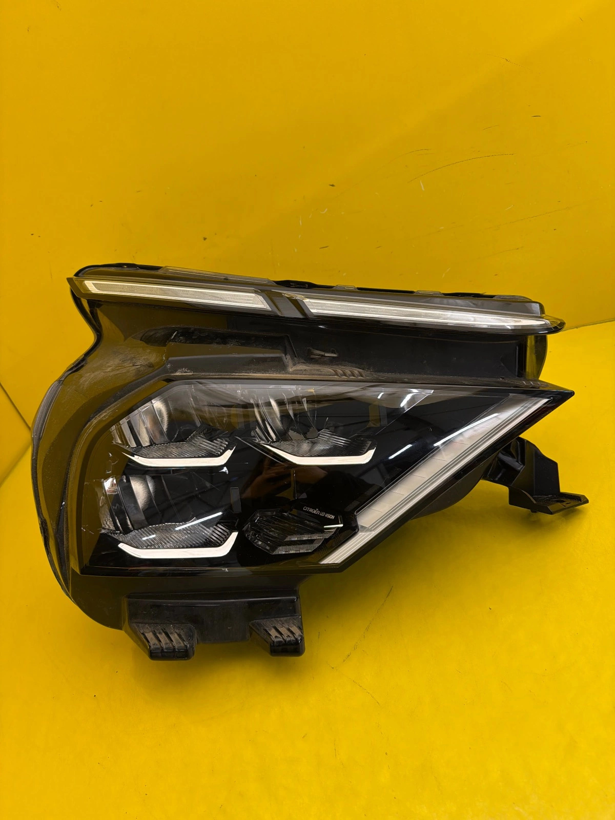 Reflektor Lampa Prawa Citroen C4 III 20- Full Led 9830649280 Autolamps Reflektor Lampa Prawa Citroen C4 III 20- Full Led 9830649280