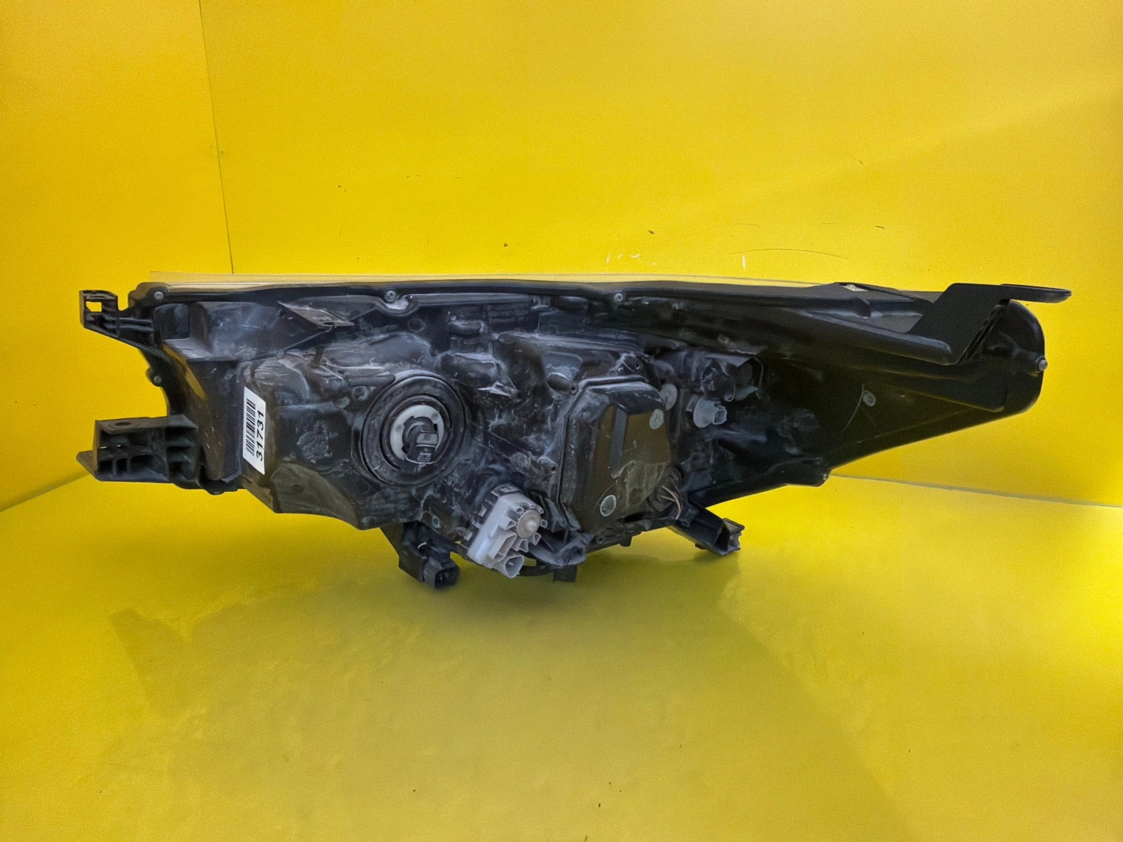 Reflektor Lampa Prawa Toyota Hilux VIII Full Led 16-21 Autolamps 3 Reflektor Lampa Prawa Toyota Hilux VIII Full Led 16-21