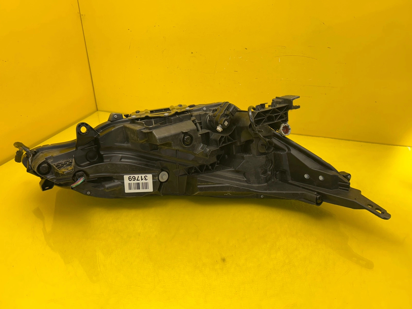 Reflektor Lampa Lewa Przód Nissan Ariya Full Led 22- Autolamps 4 Reflektor Lampa Lewa Przód Nissan Ariya Full Led 22-