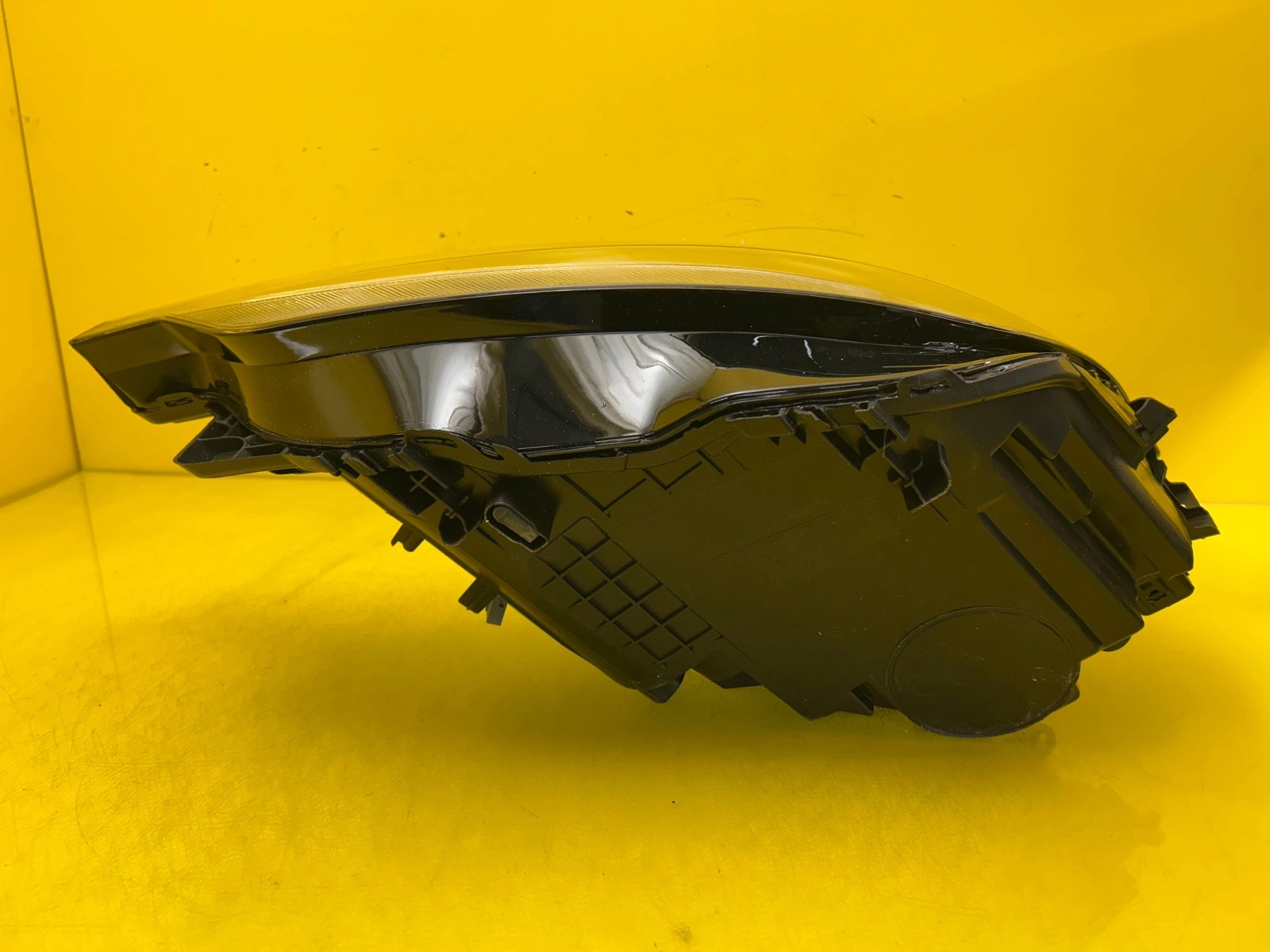 Reflektor Lampa Lewa Volvo XC60 II 20- Full Led 32404705 Autolamps 6 Reflektor Lampa Lewa Volvo XC60 II 20- Full Led 32404705