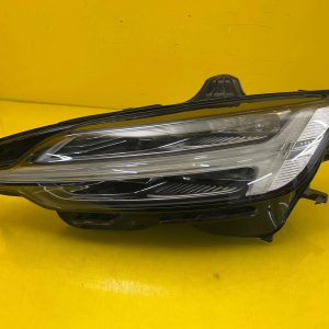 Reflektor Lampa Lewa Volvo S60 V60 Mid Led 32228815 Autolamps Reflektor Lampa Lewa Volvo S60 V60 Mid Led 32228815