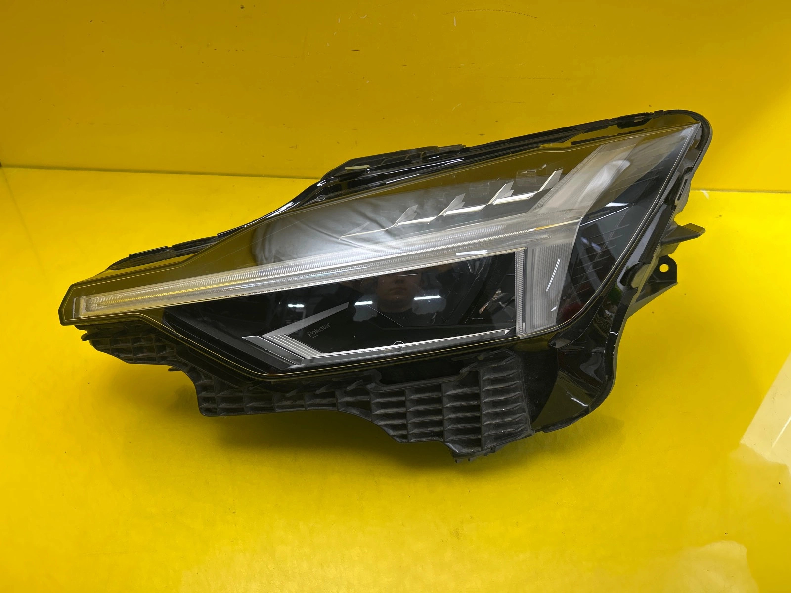 Reflektor Lampa Lewa Przód Polestar II 2 Full Led 2021- P32338902 Autolamps Reflektor Lampa Lewa Przód Polestar II 2 Full Led 2021- P32338902