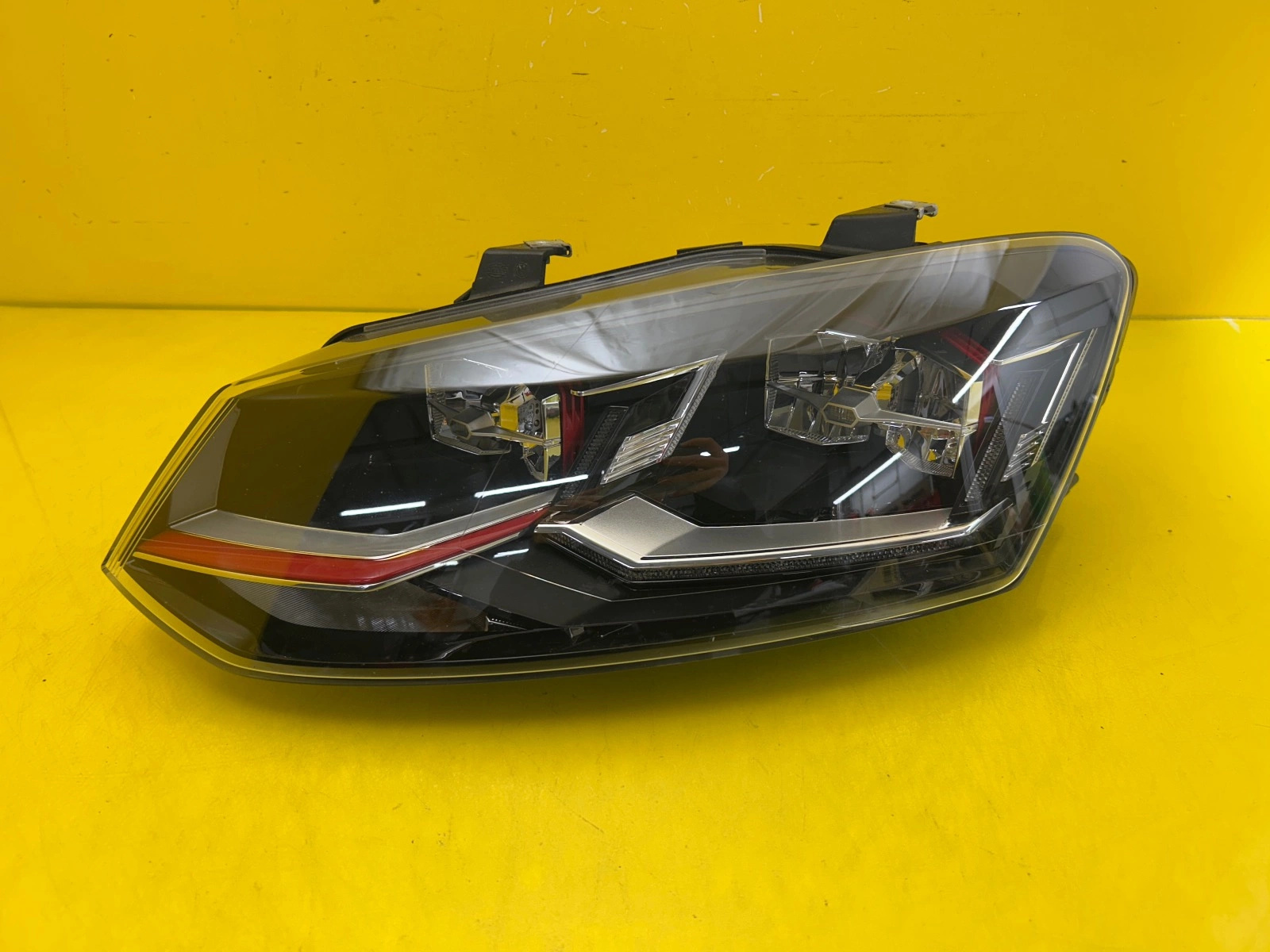 Reflektor Lampa Lewa VW Polo GTI V 6R 6R0 Lift Full Led 6C1941035A Autolamps Reflektor Lampa Lewa VW Polo GTI V 6R 6R0 Lift Full Led 6C1941035A