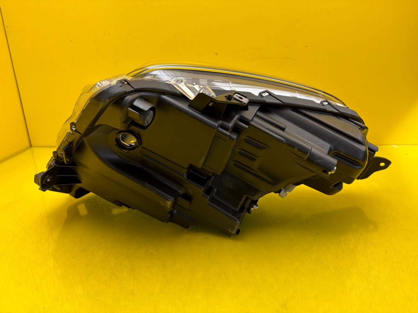 Reflektor Lampa Lewa Suzuki Swift MK8 Lift MK9 Full Led W7091 Autolamps 4 Reflektor Lampa Lewa Suzuki Swift MK8 Lift MK9 Full Led W7091