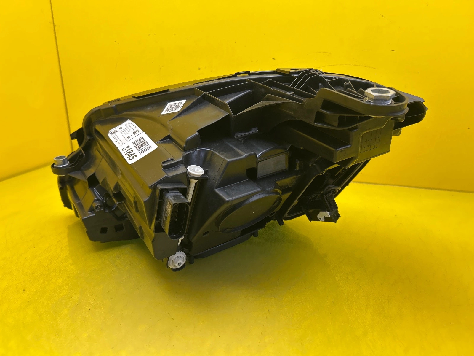 Reflektor Lampa Prawa Mercedes E-Klasa W213 Multibeam A2139067606 Autolamps 3 Reflektor Lampa Prawa Mercedes E-Klasa W213 Multibeam A2139067606