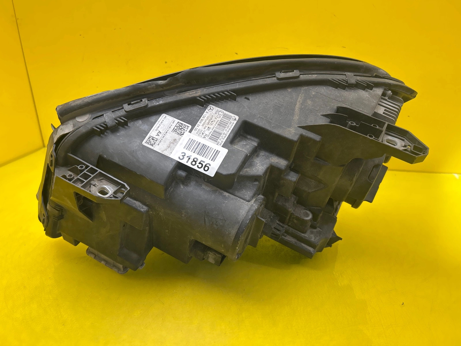 Reflektor Lampa Prawa Mercedes GLA W156 Bi-Xenon ILS A1569062400 Autolamps 3 Reflektor Lampa Prawa Mercedes GLA W156 Bi-Xenon ILS A1569062400