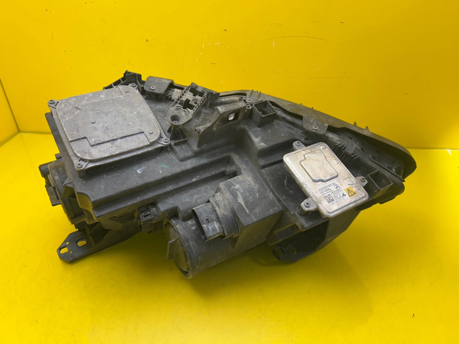 Reflektor Lampa Prawa Mercedes GLA W156 Bi-Xenon ILS A1569062400 Autolamps 5 Reflektor Lampa Prawa Mercedes GLA W156 Bi-Xenon ILS A1569062400