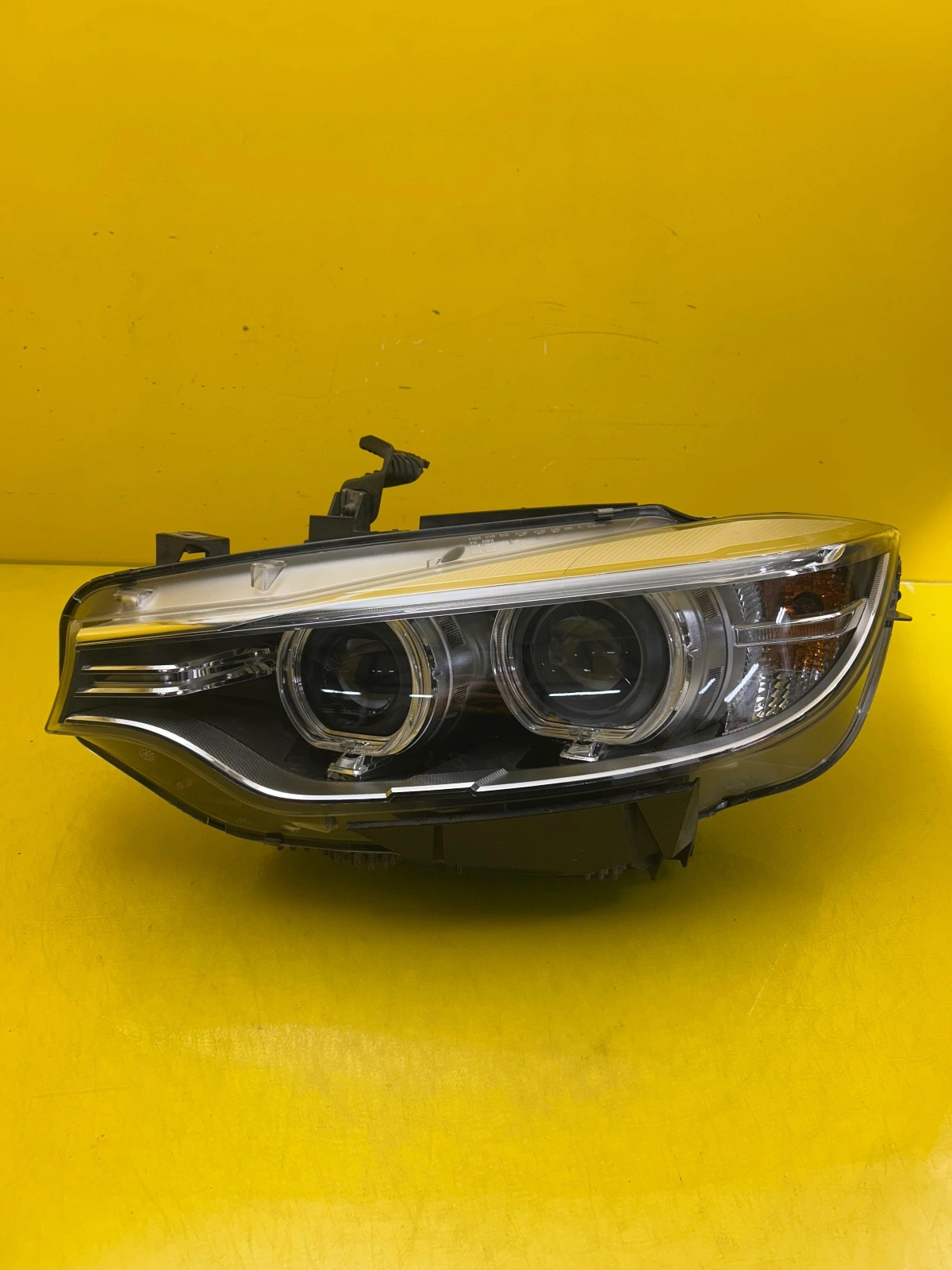 Reflektor Lampa Lewa BMW 4 IV F32 F33 F36 Bi-Xenon A9 7410785-06 Autolamps Reflektor Lampa Lewa BMW 4 IV F32 F33 F36 Bi-Xenon A9 7410785-06