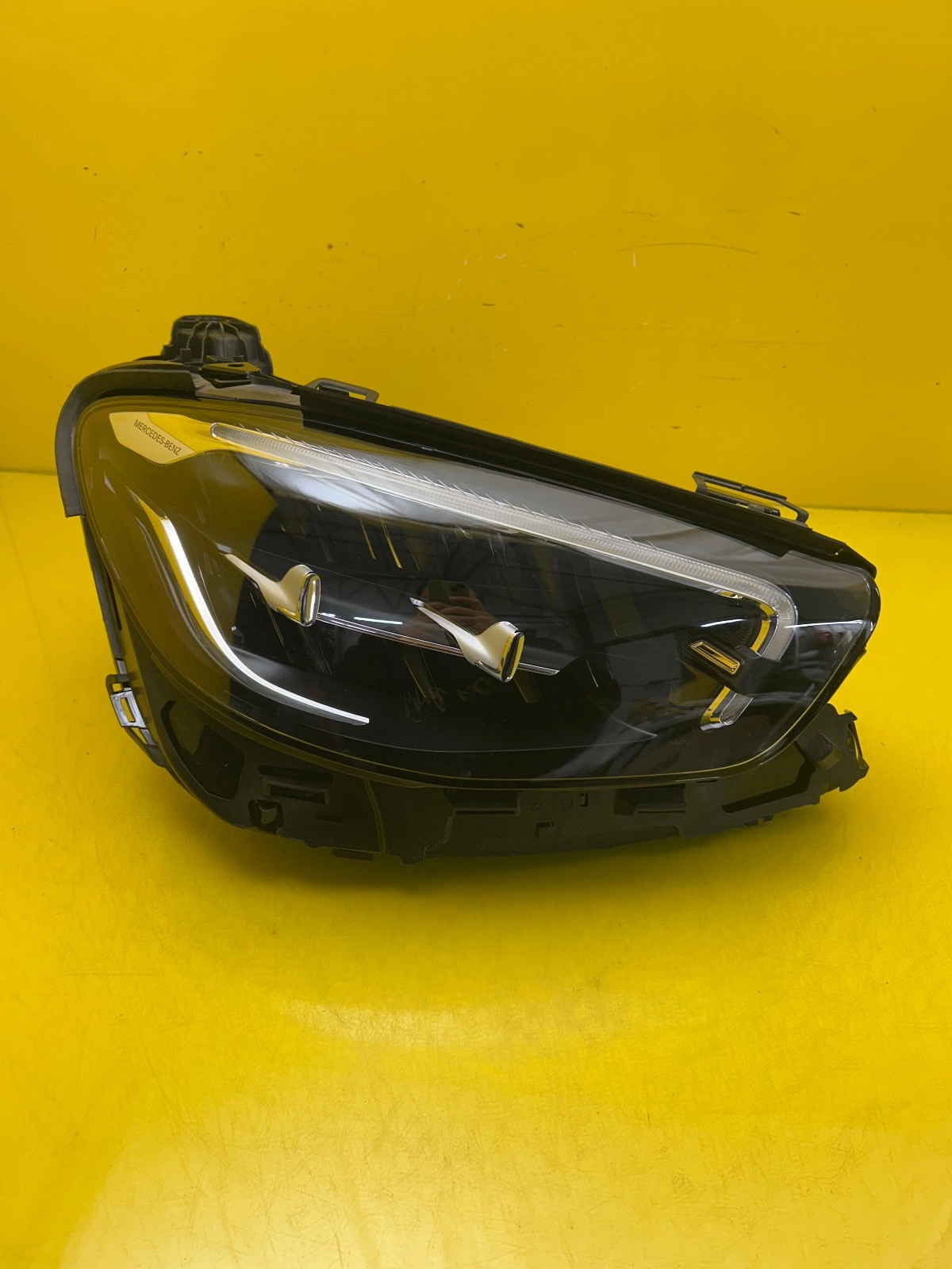 Reflektor Lampa Prawa Mercedes E-Klasa W213 Lift Full Led A2139067609 Autolamps Reflektor Lampa Prawa Mercedes E-Klasa W213 Lift Full Led A2139067609