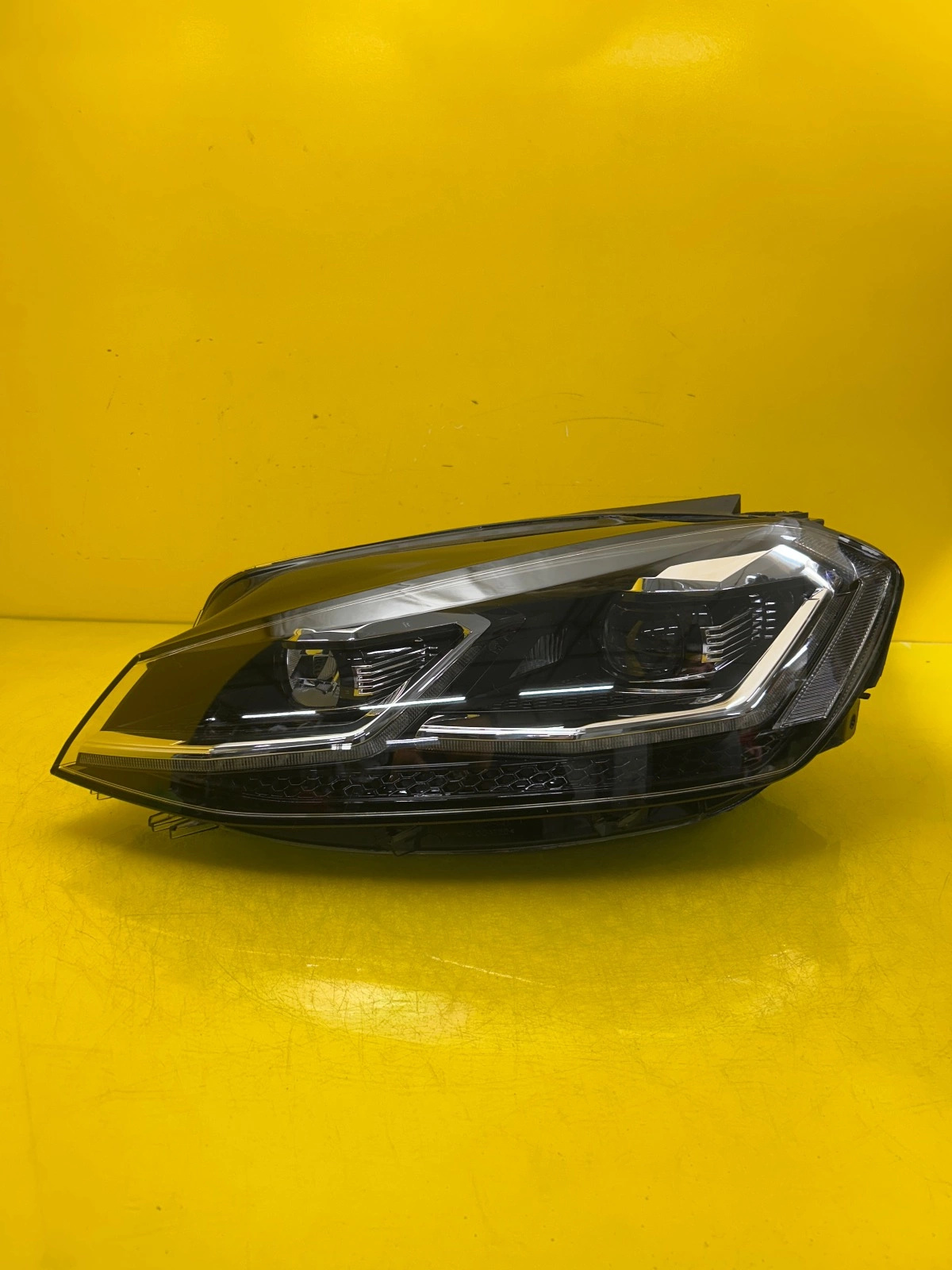 Reflektor Lampa Lewa VW Golf 7 VII Lift Full Led 5G1941081D Autolamps Reflektor Lampa Lewa VW Golf 7 VII Lift Full Led 5G1941081D