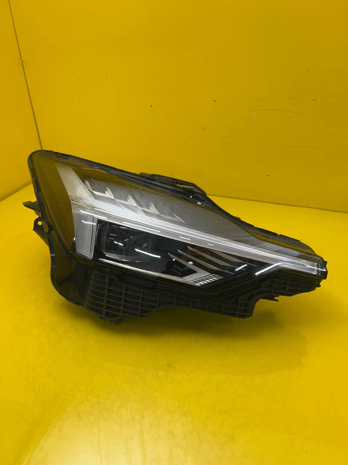 Reflektor Polestar 2 II Lampa Przednia Prawa Full Led 2020- P31698071 Autolamps Reflektor Polestar 2 II Lampa Przednia Prawa Full Led 2020- P31698071