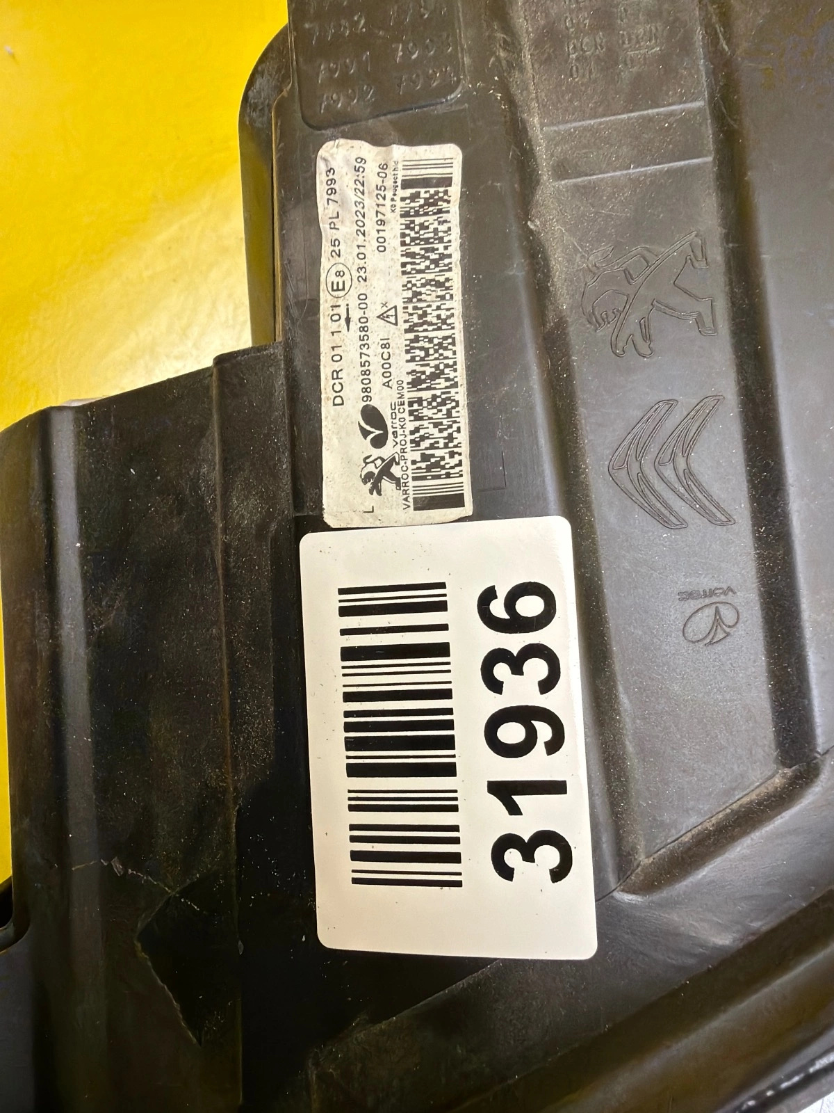 Reflektor Lampa Lewa Peugeot Expert Traveller 3 III 16+ Bi-Xenon 9808573580 Autolamps 2 Reflektor Lampa Lewa Peugeot Expert Traveller 3 III 16+ Bi-Xenon 9808573580