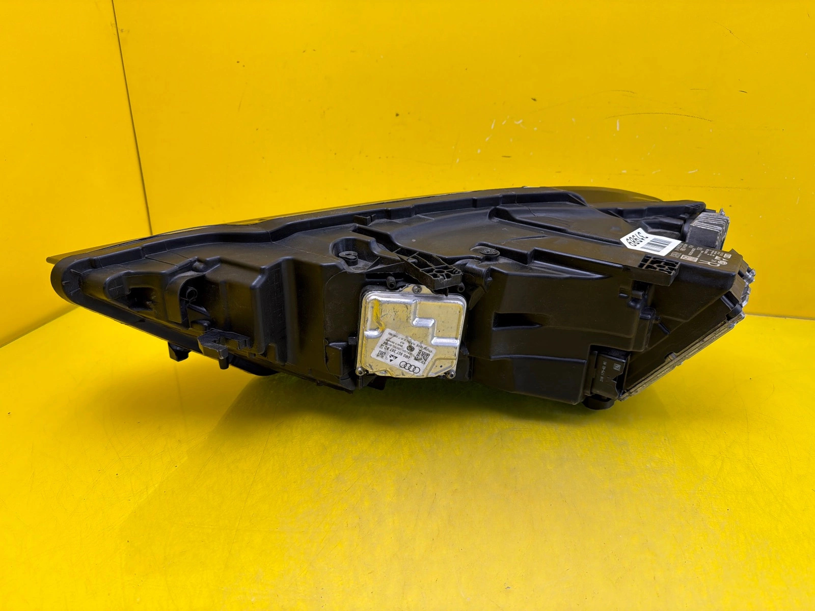 Reflektor Lampa Prawa Audi A8 D5 Laser 4N0941086 Autolamps 3 Reflektor Lampa Prawa Audi A8 D5 Laser 4N0941086