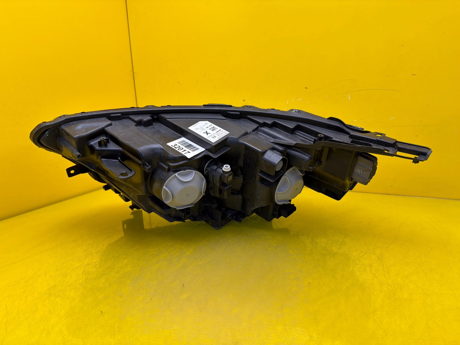 Reflektor Lampa Prawa Przód Renault Kangoo IV 21-24 Zwykła + Led 260100108R Autolamps 3 Reflektor Lampa Prawa Przód Renault Kangoo IV 21-24 Zwykła + Led 260100108R