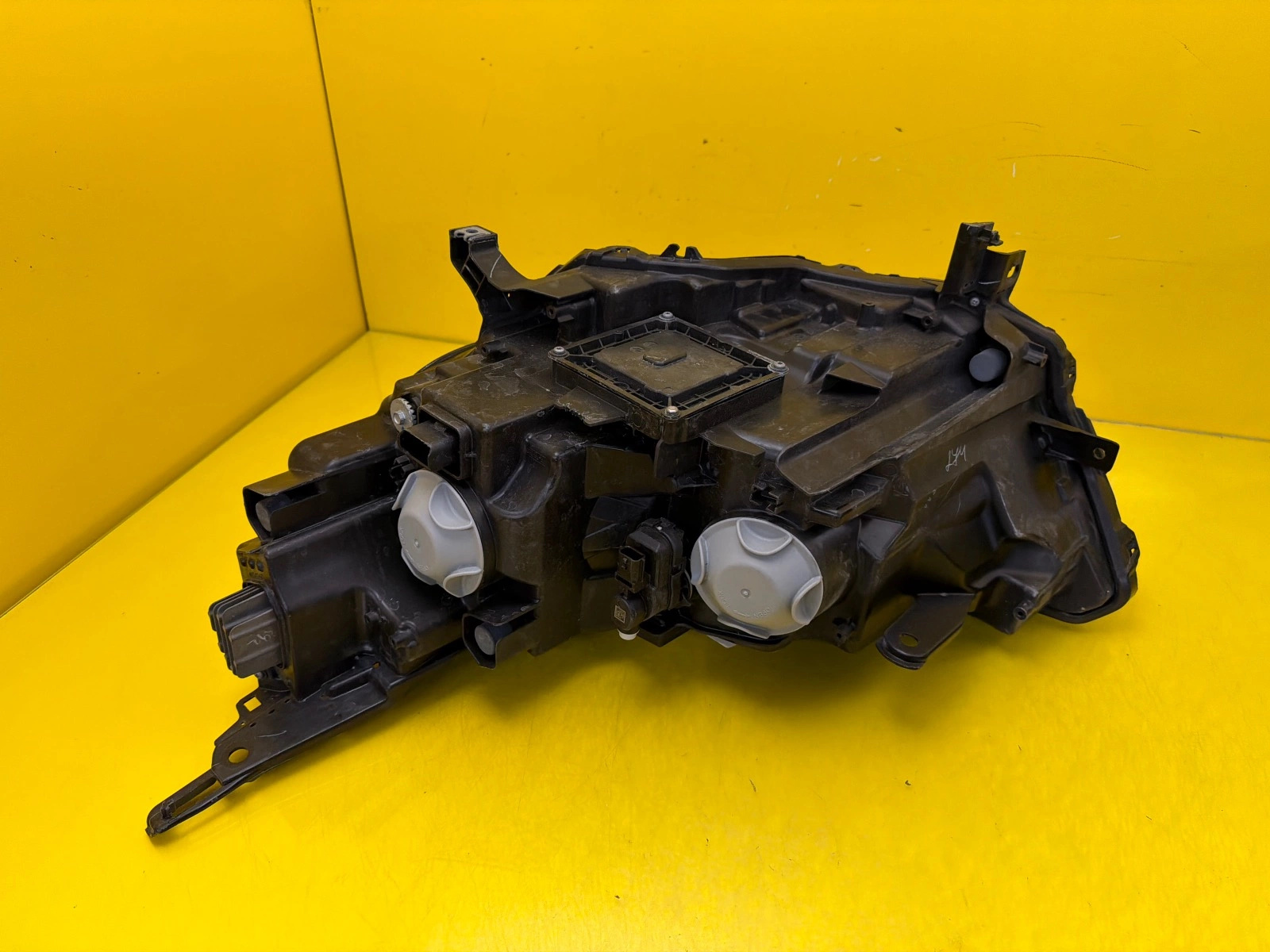 Reflektor Lampa Prawa Przód Renault Kangoo IV 21-24 Zwykła + Led 260100108R Autolamps 5 Reflektor Lampa Prawa Przód Renault Kangoo IV 21-24 Zwykła + Led 260100108R