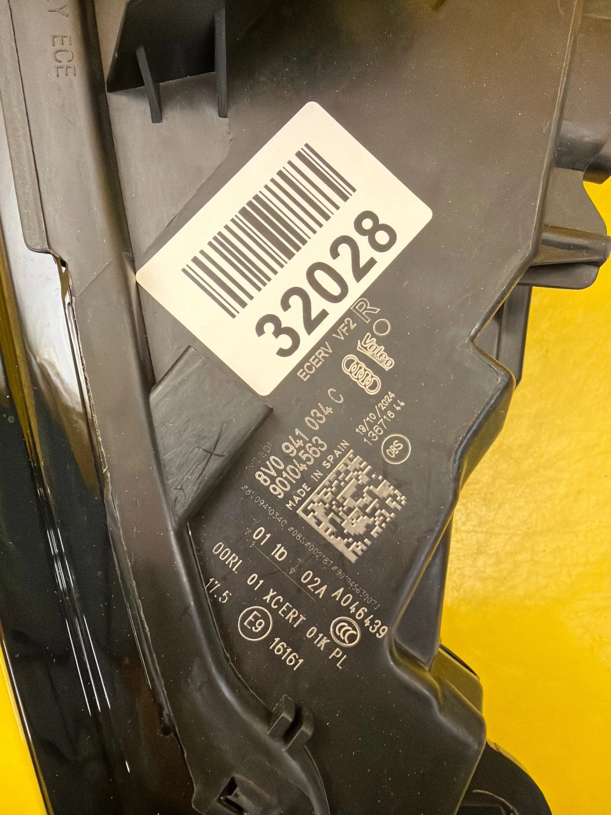 Reflektor Lampa Prawa Audi A3 8V Lift Full Led 8V0941034C Autolamps 2 Reflektor Lampa Prawa Audi A3 8V Lift Full Led 8V0941034C