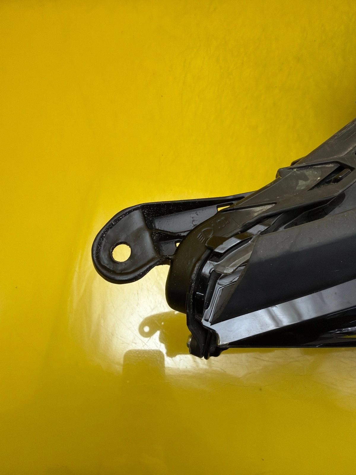 Reflektor Lampa Prawa Przednia Toyota BZ4X Full Led Autolamps 6 Reflektor Lampa Prawa Przednia Toyota BZ4X Full Led