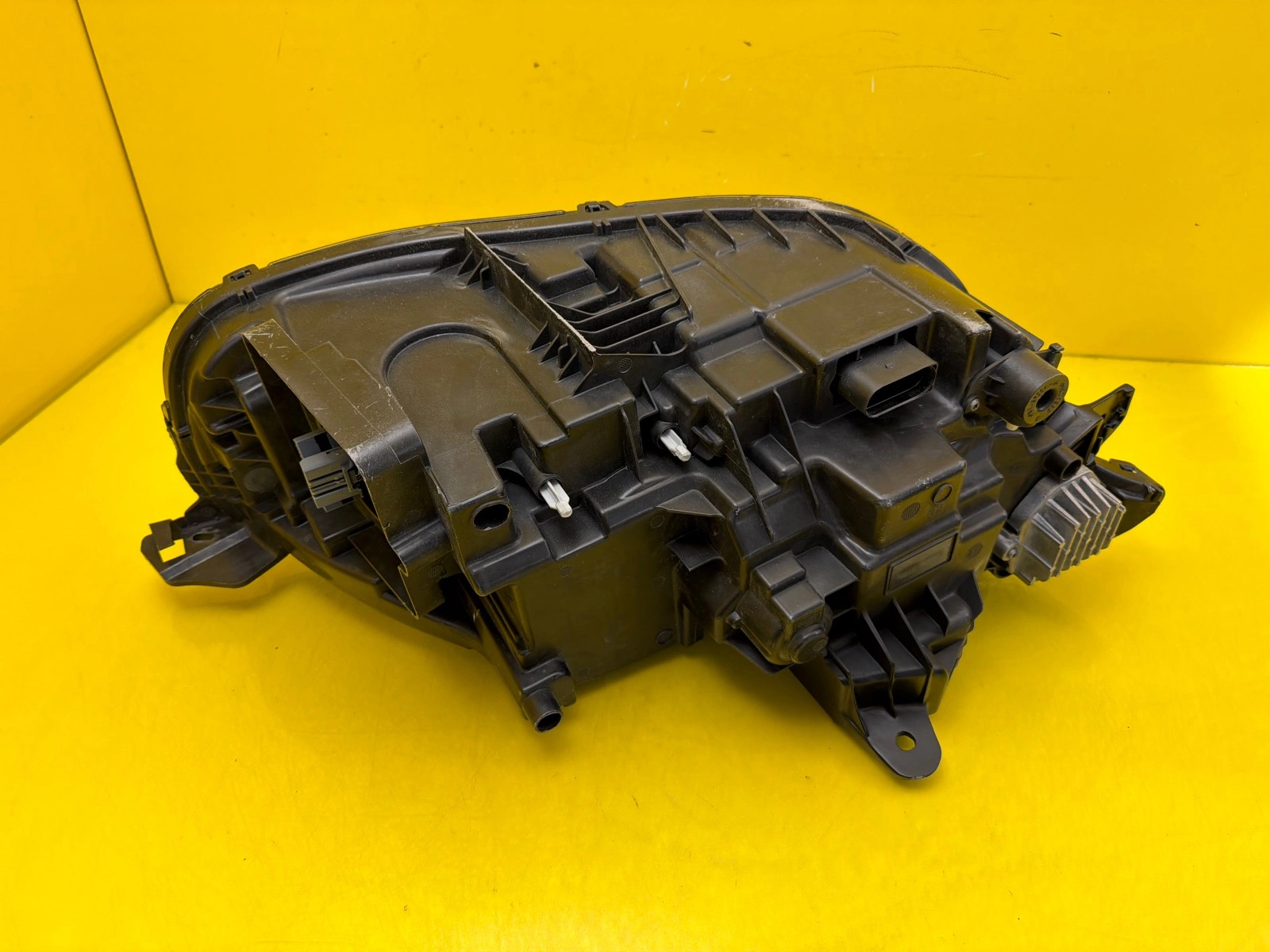 Reflektor Lampa Lewa Volvo XC90 II MID Led 31655709 Autolamps 6 Reflektor Lampa Lewa Volvo XC90 II MID Led 31655709