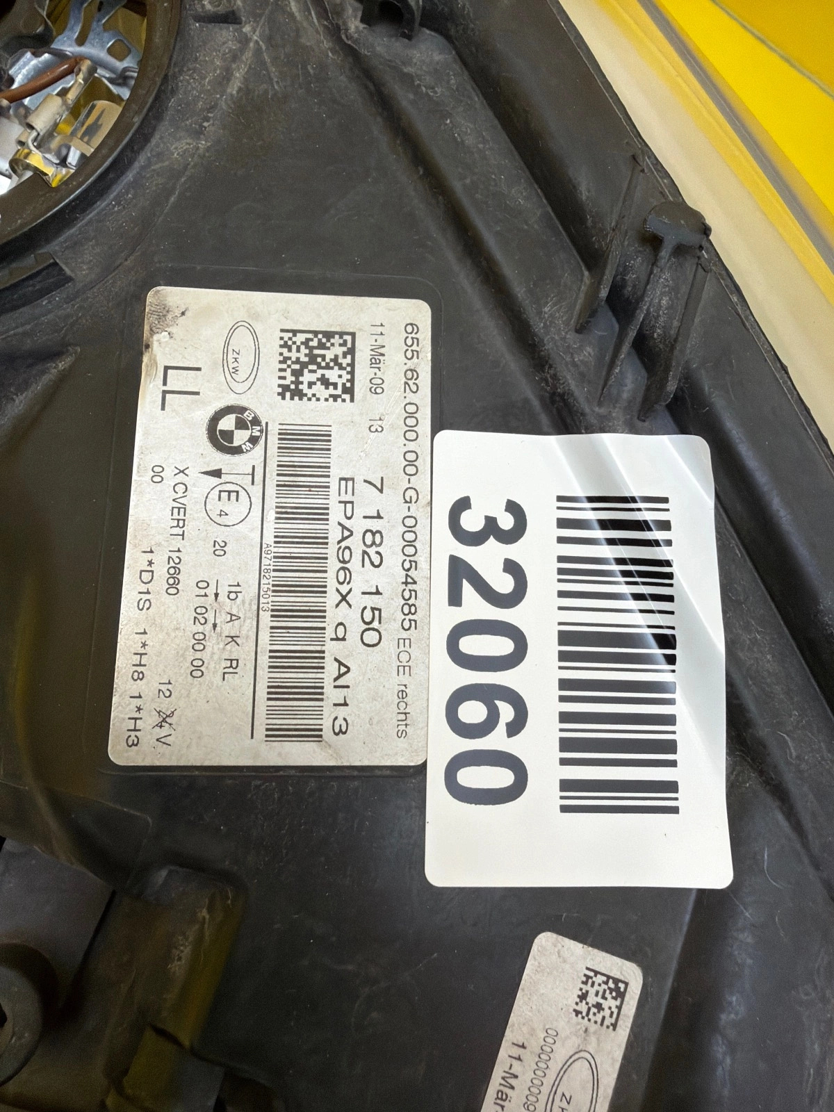 Reflektor Lampa Prawa BMW 7 F01 F02 Bi-Xenon 2008- 7182150 Skrętna Autolamps 2 Reflektor Lampa Prawa BMW 7 F01 F02 Bi-Xenon 2008- 7182150 Skrętna