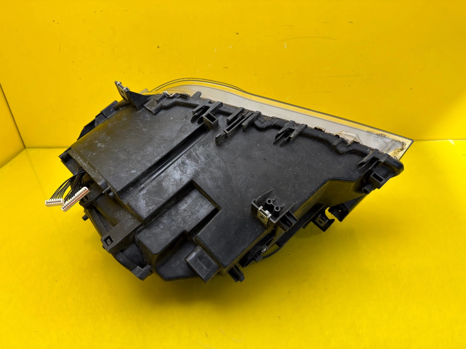 Reflektor Lampa Prawa BMW 7 F01 F02 Bi-Xenon 2008- 7182150 Skrętna Autolamps 5 Reflektor Lampa Prawa BMW 7 F01 F02 Bi-Xenon 2008- 7182150 Skrętna