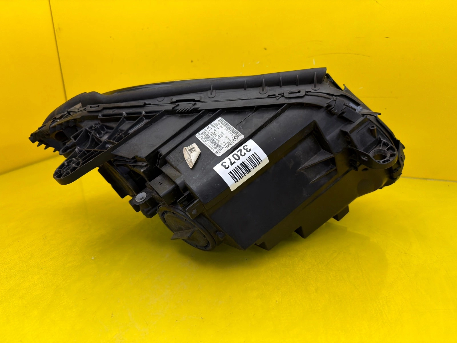 Reflektor Lampa Lewa Mercedes C-Klasa W205 A2058200161 Zwykła H7 Autolamps 3 Reflektor Lampa Lewa Mercedes C-Klasa W205 A2058200161 Zwykła H7