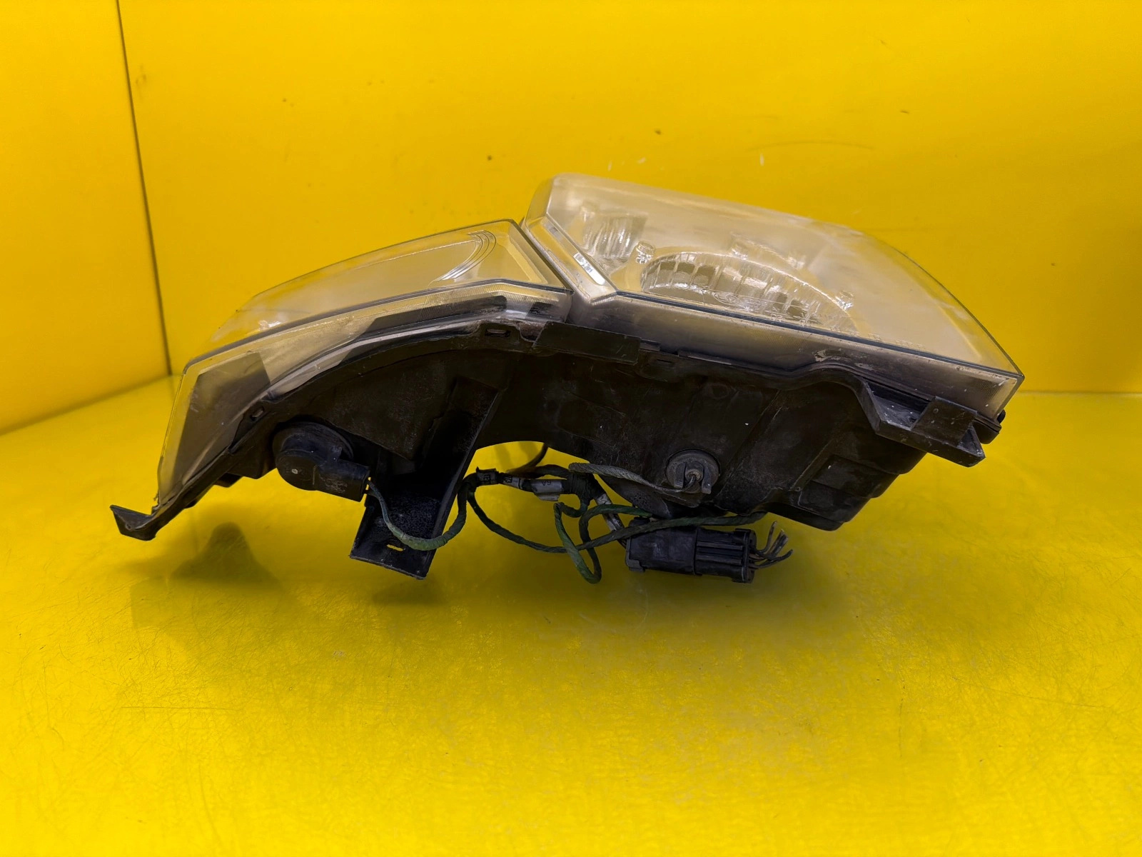 Reflektor Lampa Lewa Prawa Przód Jeep Commander XK XH 55157204AE 55157205AE Autolamps 6 Reflektor Lampa Lewa Prawa Przód Jeep Commander XK XH 55157204AE 55157205AE