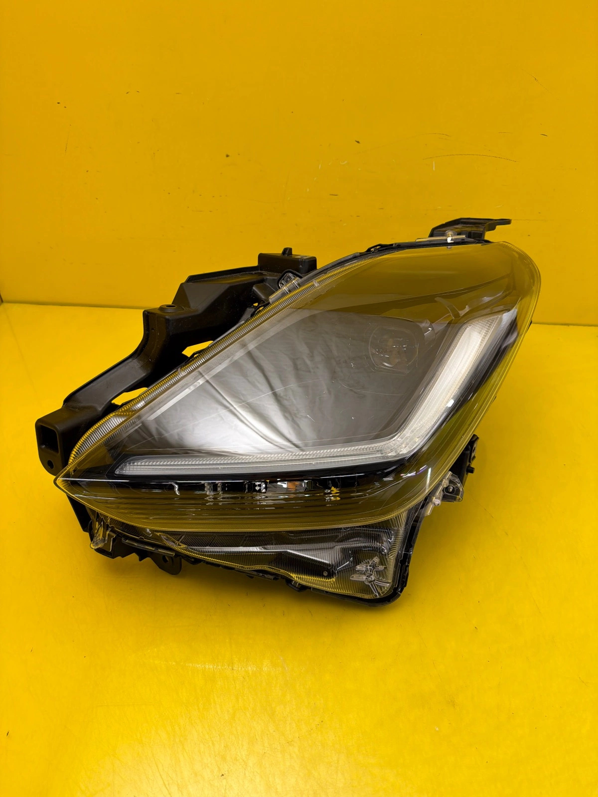 Reflektor Lampa Lewa Suzuki Swift MK8 Lift MK9 Full Led W7091 Autolamps Reflektor Lampa Lewa Suzuki Swift MK8 Lift MK9 Full Led W7091