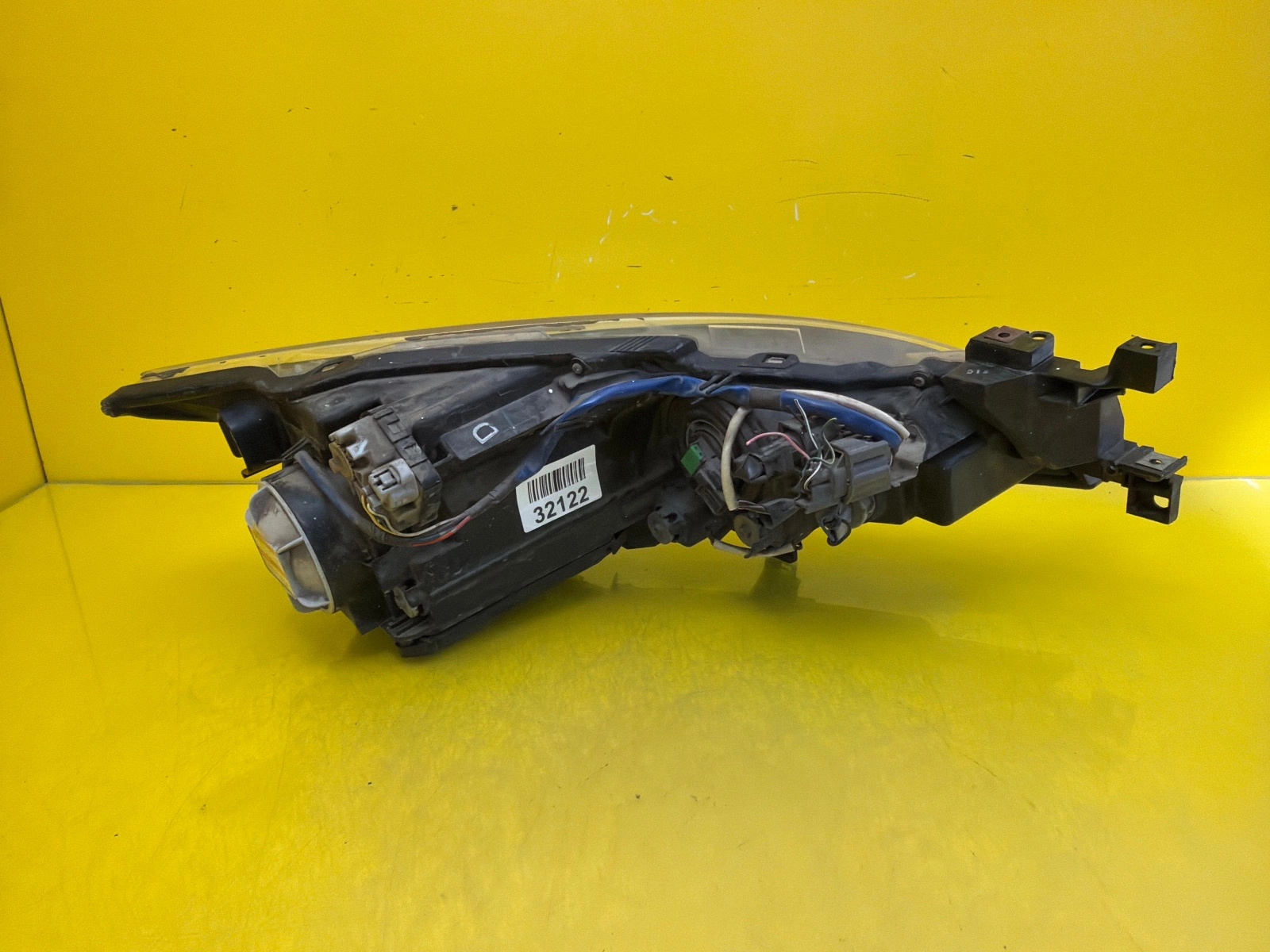 Reflektor Lampa Lewa Przednia Mazda 6 II GH Bi-Xenon 07-10 Autolamps 3 Reflektor Lampa Lewa Przednia Mazda 6 II GH Bi-Xenon 07-10