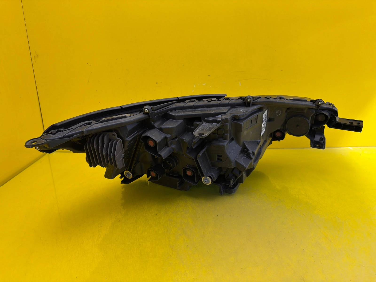 Reflektor Lampa Lewa Przednia Toyota BZ4X Full Led Autolamps 3 Reflektor Lampa Lewa Przednia Toyota BZ4X Full Led