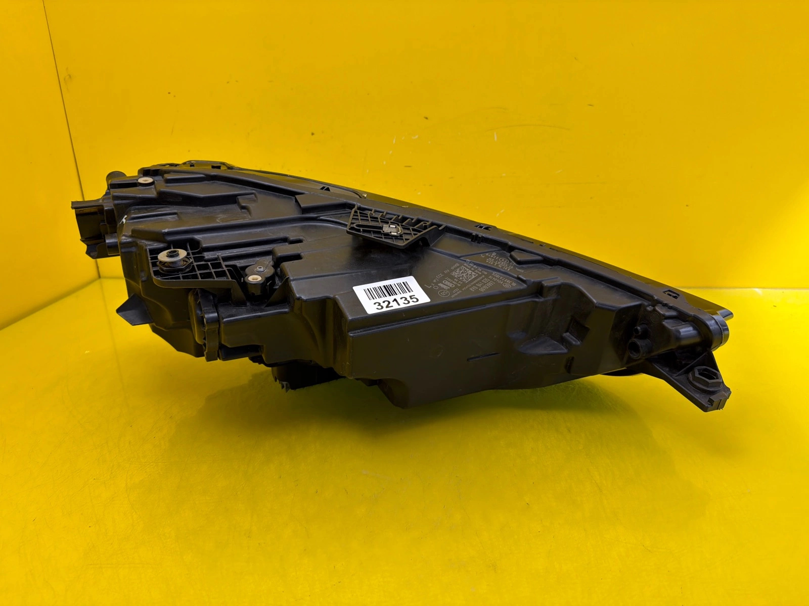 Reflektor Lampa Lewa Audi A3 8Y Matrix Full Led 8Y0941035 Autolamps 3 Reflektor Lampa Lewa Audi A3 8Y Matrix Full Led 8Y0941035