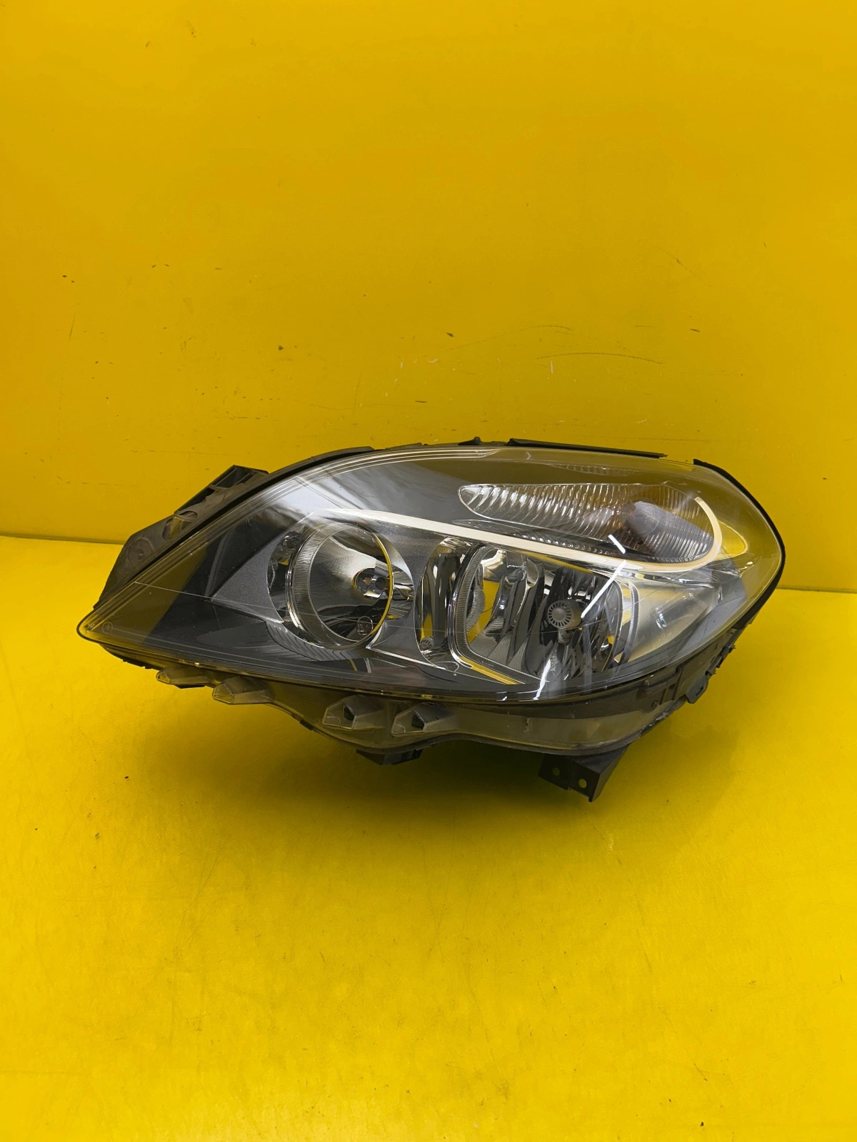 Reflektor Lampa Lewa Mercedes B-Klasa W246 Zwykła H7 A2468200161 Autolamps Reflektor Lampa Lewa Mercedes B-Klasa W246 Zwykła H7 A2468200161