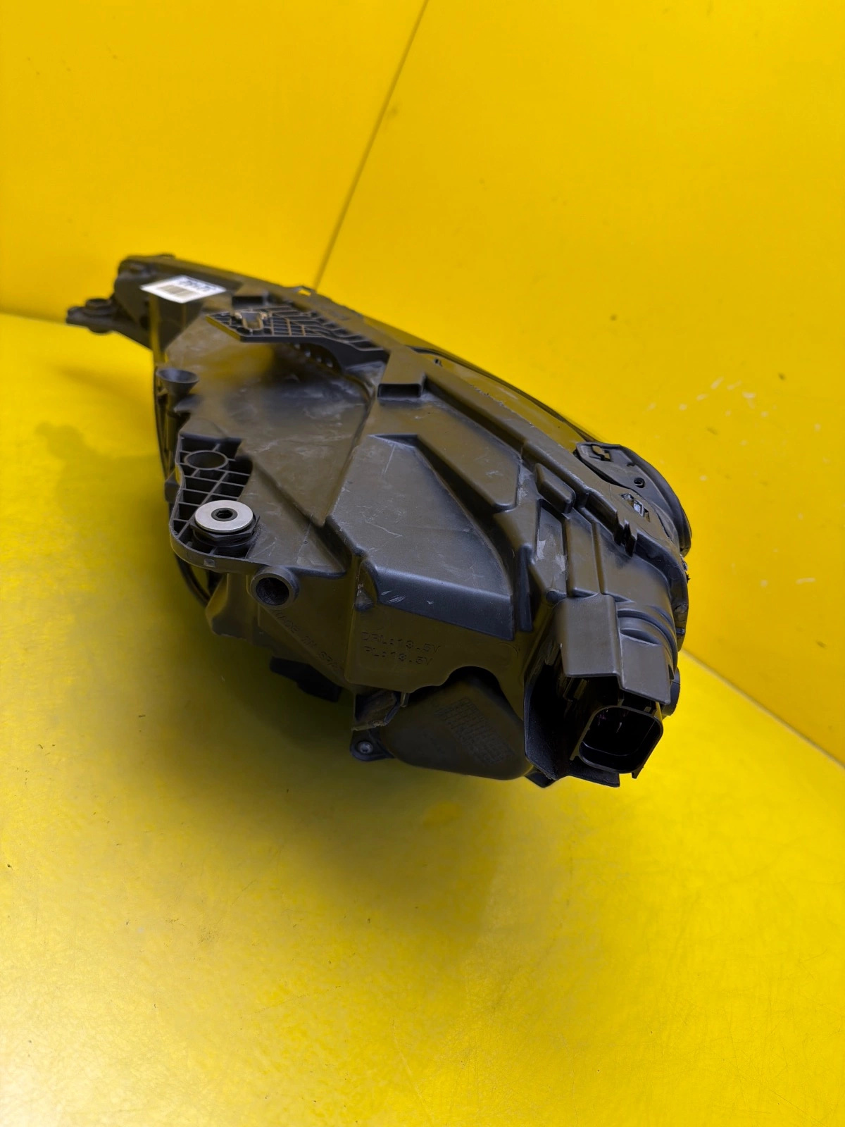 Reflektor Lampa Prawa Audi A3 S3 RS3 8Y0 20- Full Led 8Y0941012 Autolamps 4 Reflektor Lampa Prawa Audi A3 S3 RS3 8Y0 20- Full Led 8Y0941012