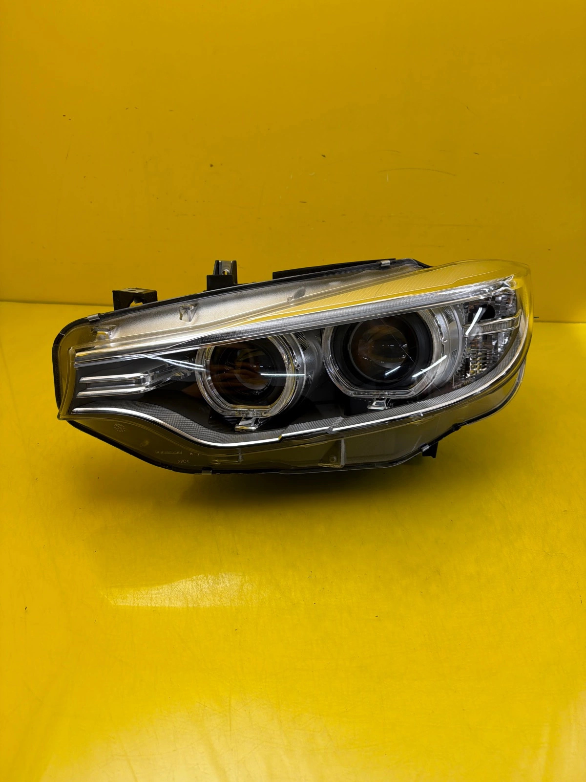 Reflektor Lampa Lewa BMW 4 IV F32 F33 F36 Bi-Xenon A9 7410785-06 Autolamps Reflektor Lampa Lewa BMW 4 IV F32 F33 F36 Bi-Xenon A9 7410785-06