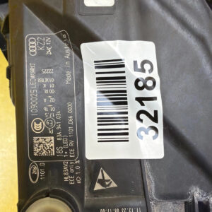 Reflektor Lampa Prawa Audi Q3 2 II 83A Full Led 83A941034