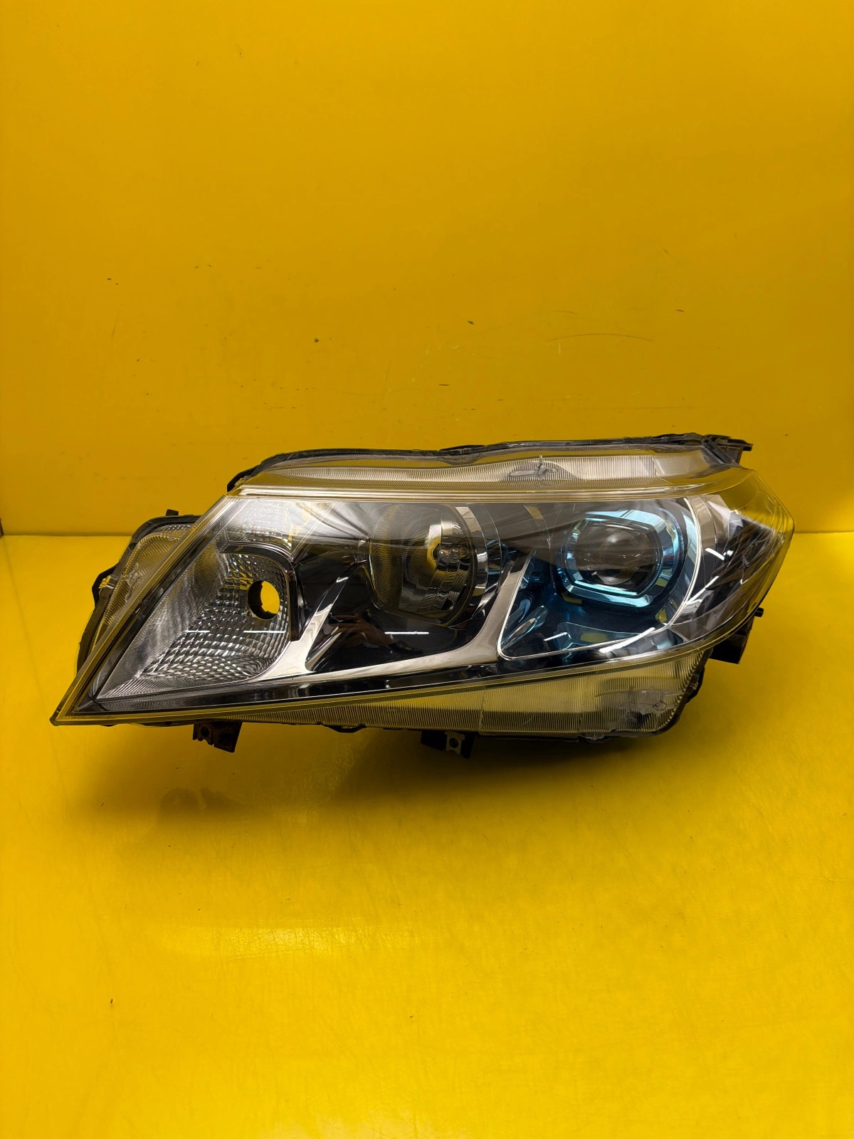 Reflektor Lampa Lewa Suzuki Vitara 3 III Full Led 100-18095 Autolamps Reflektor Lampa Lewa Suzuki Vitara 3 III Full Led 100-18095