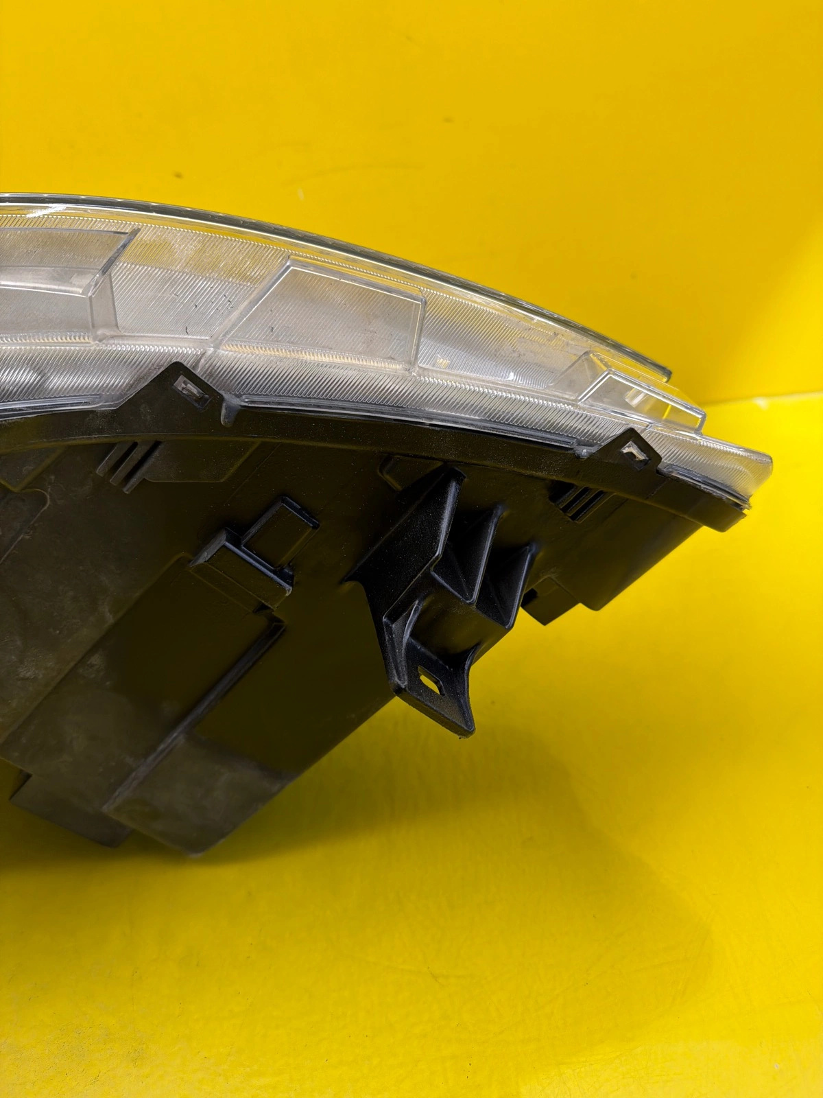 Reflektor Lampa Prawa Mercedes Sprinter W910 Zwykła A9109060100 Autolamps 7 Reflektor Lampa Prawa Mercedes Sprinter W910 Zwykła A9109060100