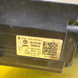 Reflektor Lampa Prawa Przód VW Golf VII 7 Xenon 5G1941034